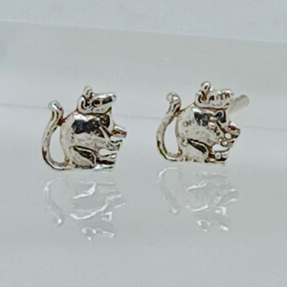 925 Sterling Silver Mouse Stud Earrings Tiny Animal Rodent Post Jewelry NEW - Picture 4 of 13
